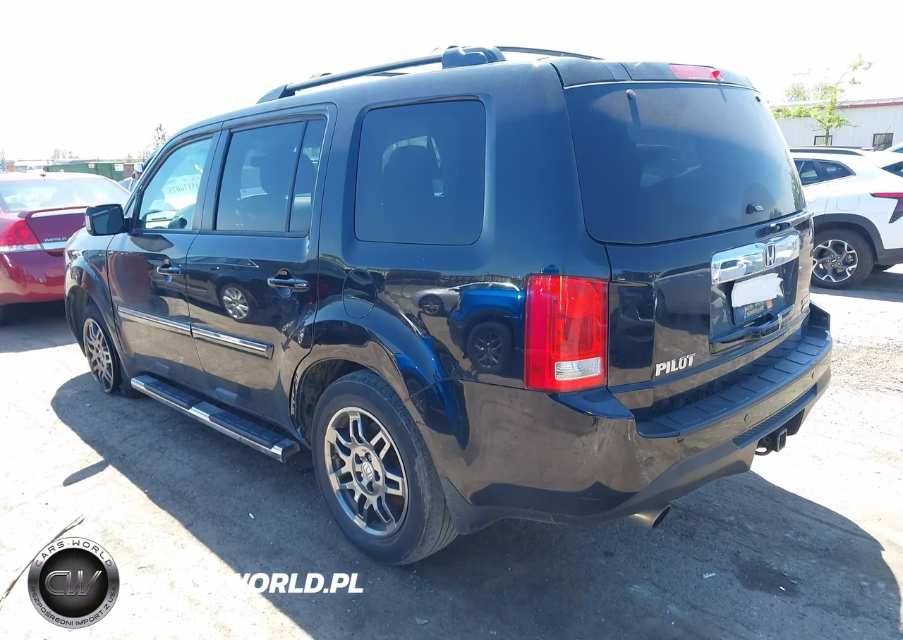 2015 Honda Pilot Touring VIN:5FNYF4H96FB026916 - 3