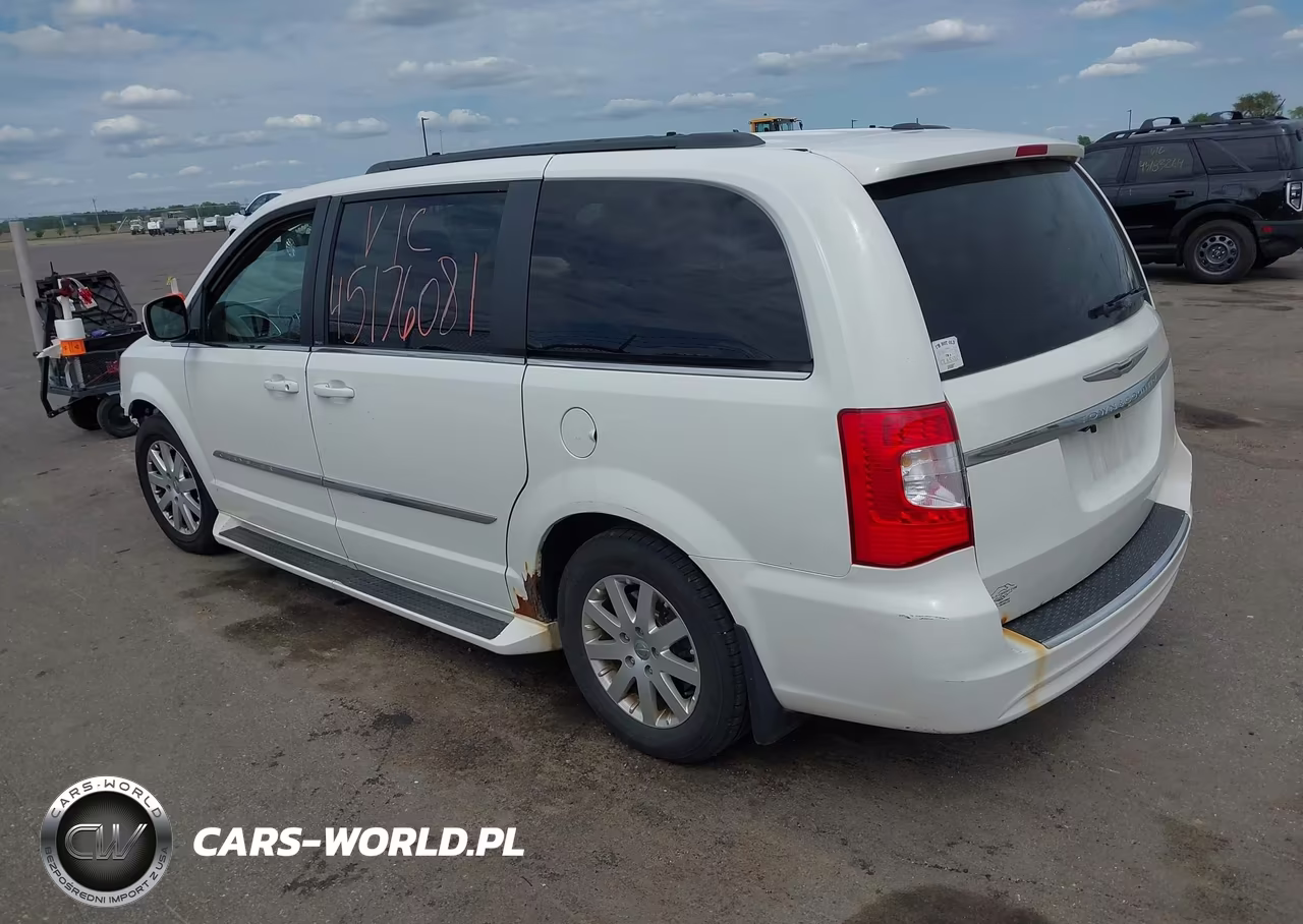 2012 Chrysler Town & Country Touring VIN:2C4RC1BG4CR415766 - 3