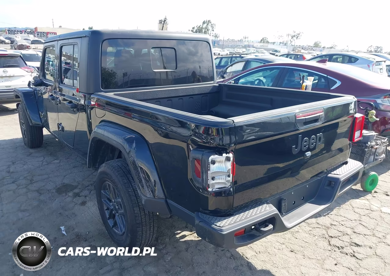 2025 Jeep Gladiator Sport S VIN:1C6PJTAG4SL551999 - 3