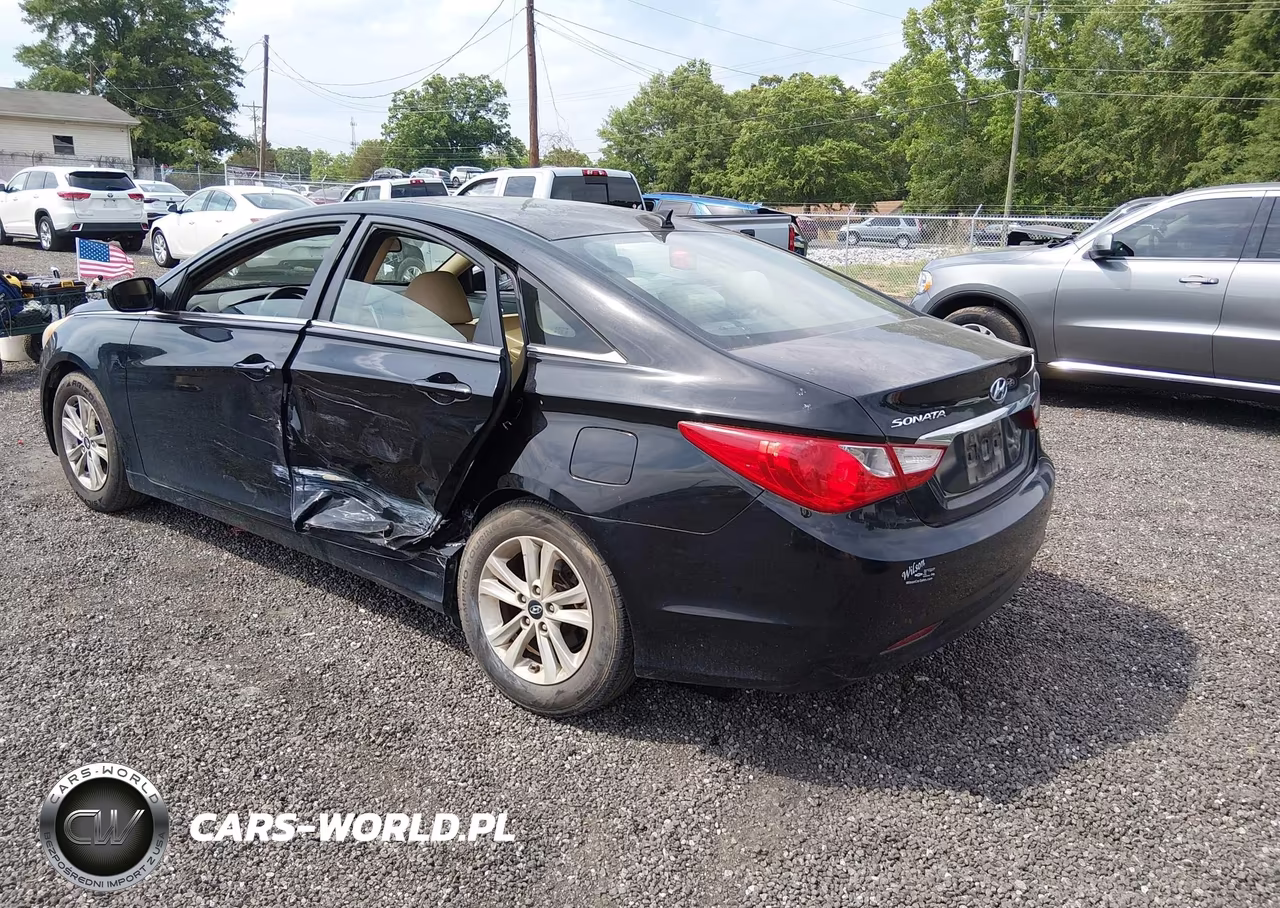 2013 Hyundai Sonata Gls VIN:5NPEB4AC6DH698638 - 3