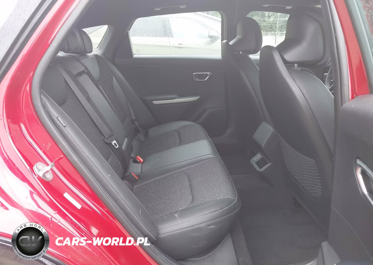 2025 Kia K4 Gt-Line VIN:3KPFW4DE0SE041308 - 8