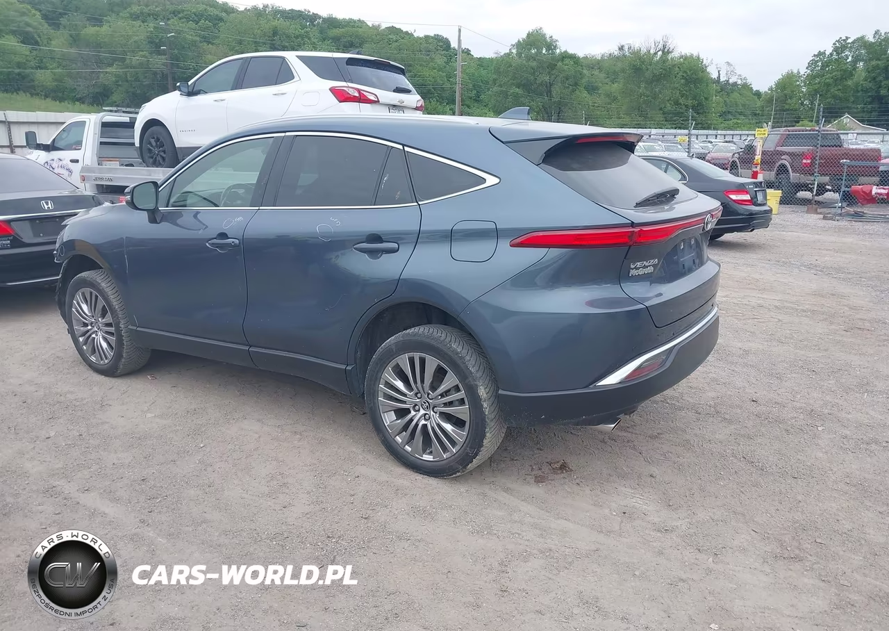 2021 Toyota Venza Xle VIN:JTEAAAAH6MJ040073 - 3