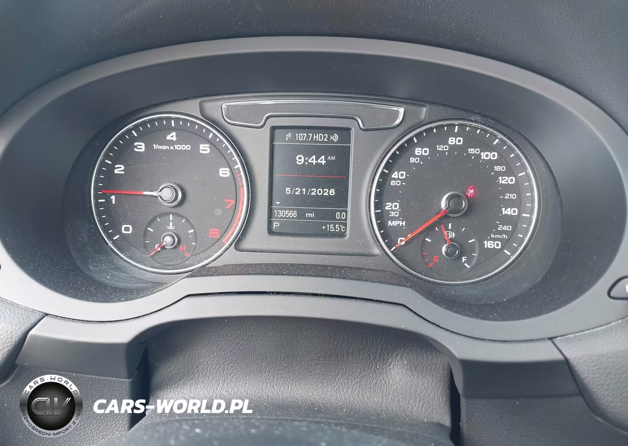 2016 Audi Q3 2.0T Premium Plus VIN:WA1GFCFS2GR011377 - 7