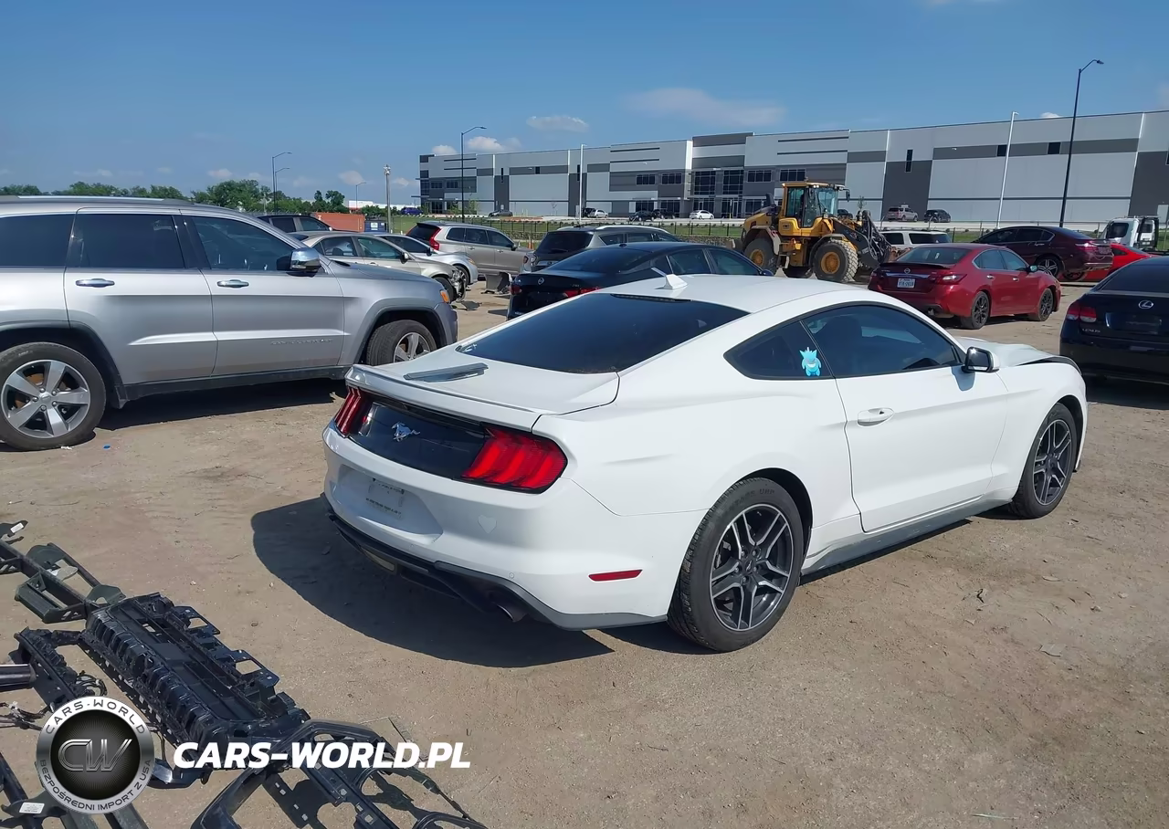 2021 Ford Mustang Ecoboost Premium Fastback VIN:1FA6P8TH3M5149006 - 4