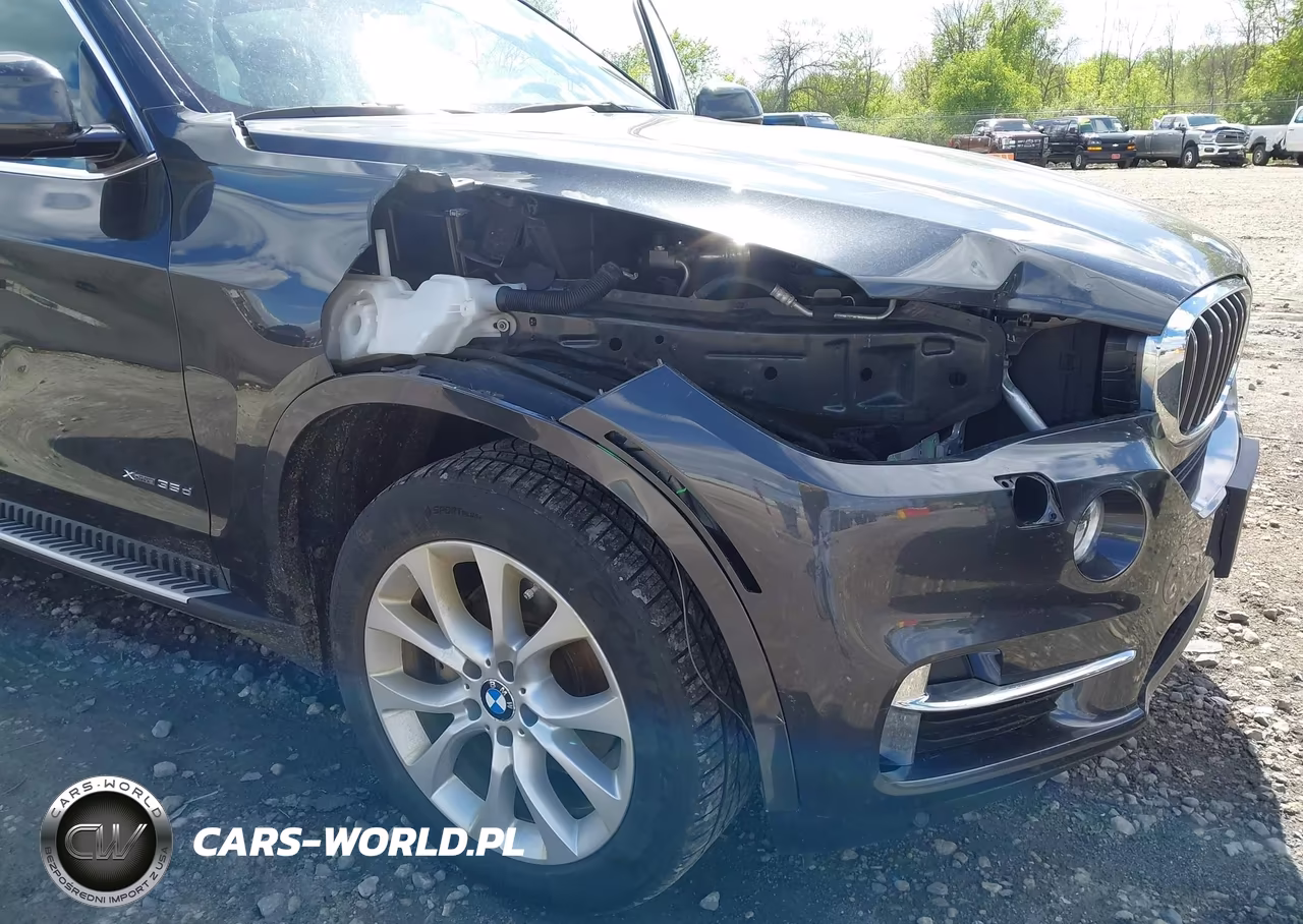 2014 BMW X5 xDrive35D VIN:5UXKS4C59E0J93823 - 6
