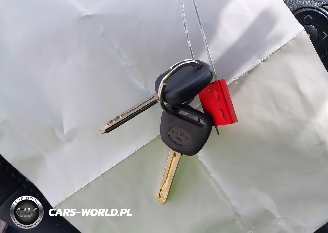 2018 Toyota Corolla Im VIN:JTNKARJE5JJ572449 - 11