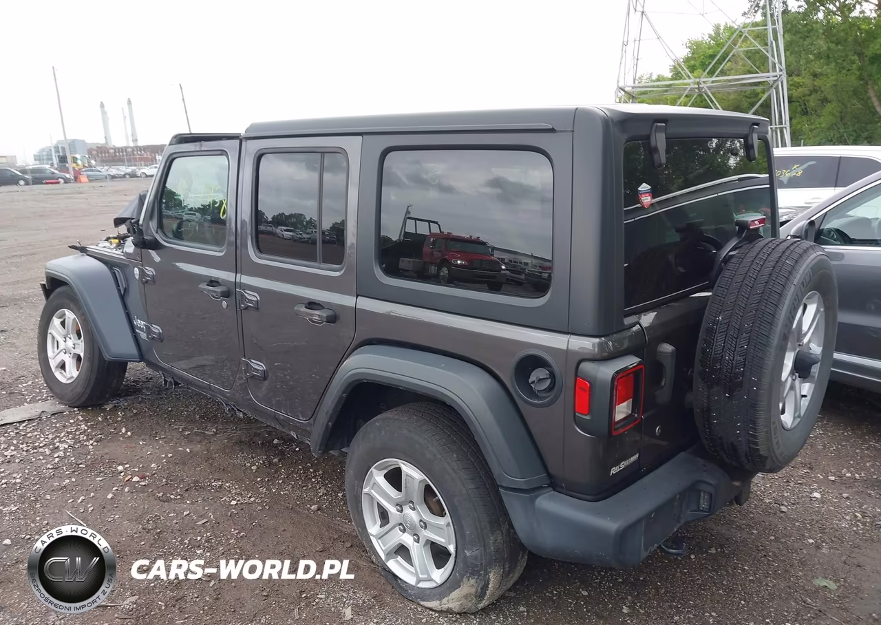 2019 Jeep Wrangler Unlimited Sport S 4X4 VIN:1C4HJXDG2KW556309 - 3