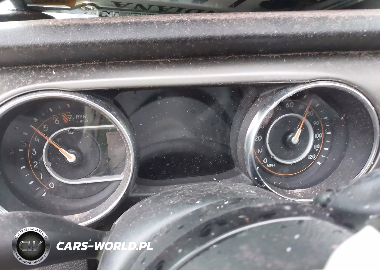 2019 Jeep Wrangler Unlimited Sport S 4X4 VIN:1C4HJXDG2KW556309 - 7