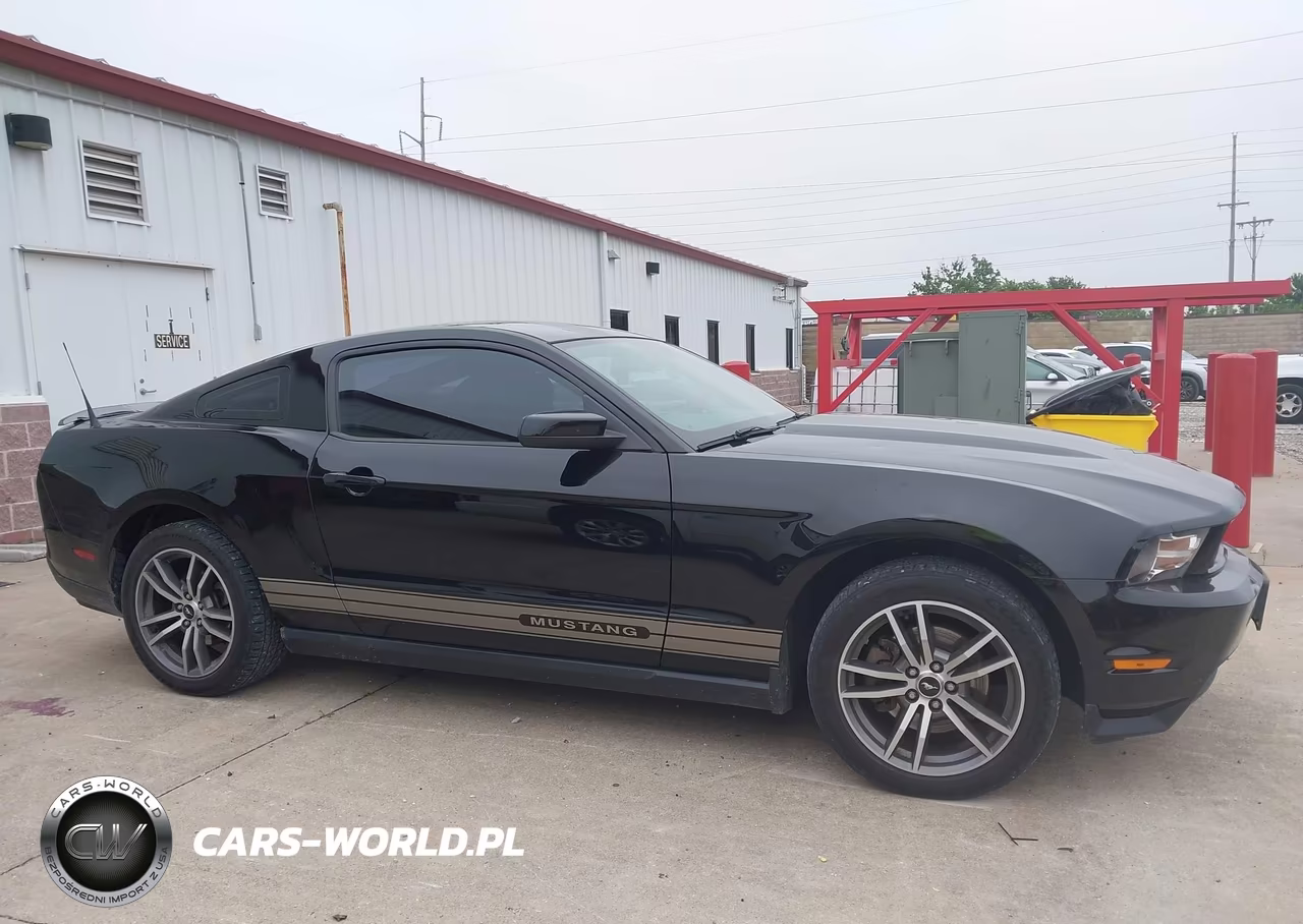2012 Ford Mustang V6 VIN:1ZVBP8AMXC5261712 - 13