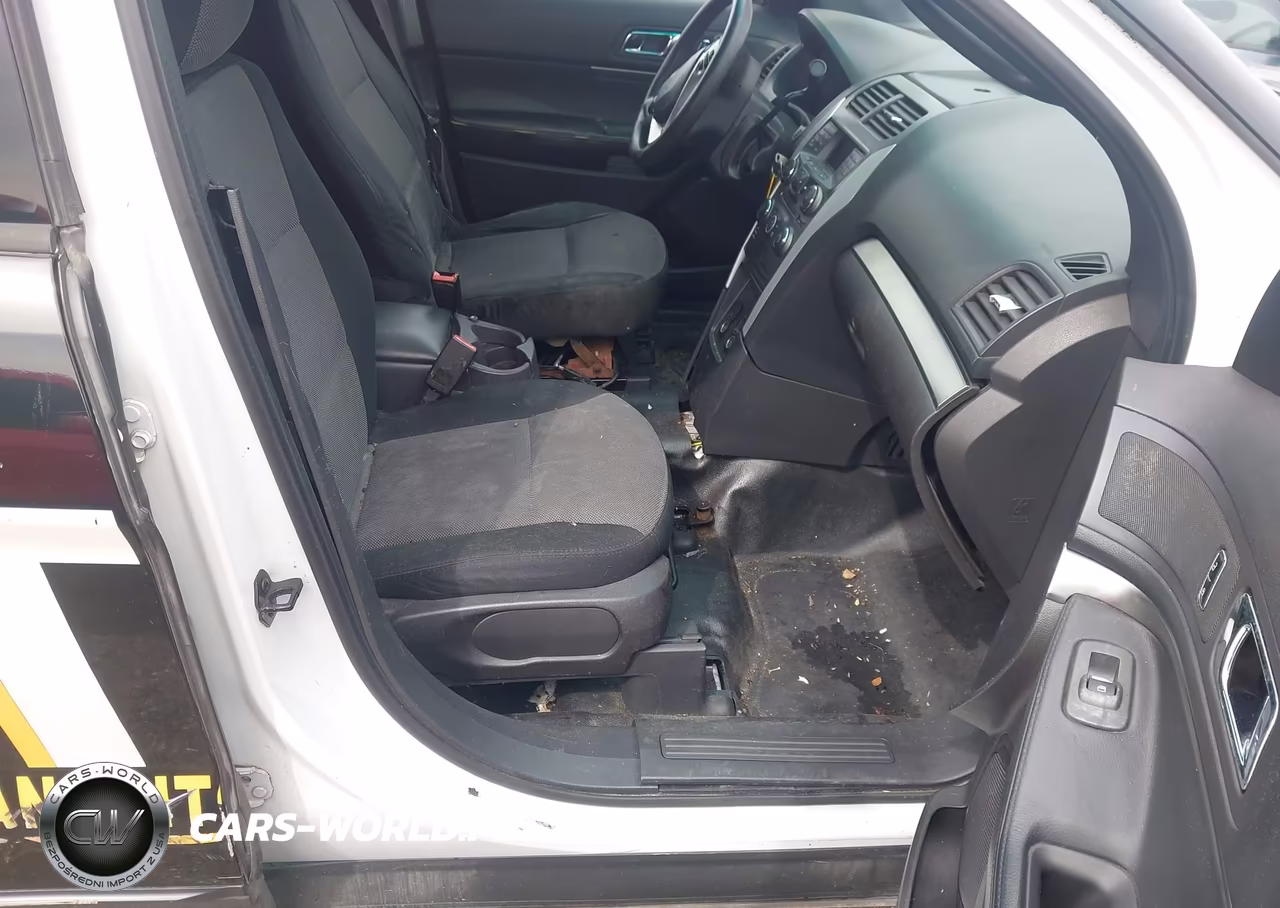 2014 Ford Utility Police Interceptor VIN:1FM5K8AR1EGB96147 - 5