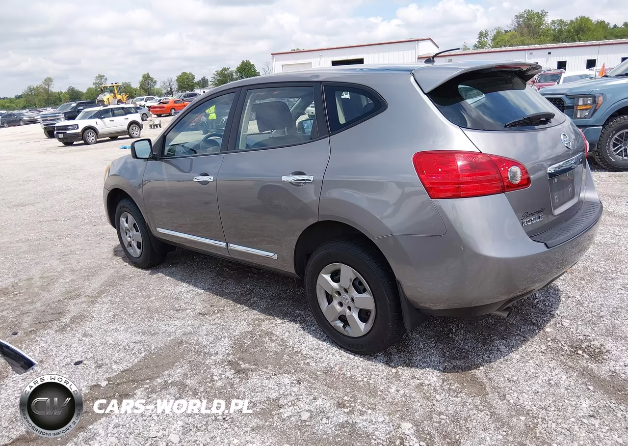 2013 Nissan Rogue S VIN:JN8AS5MV8DW665608 - 3