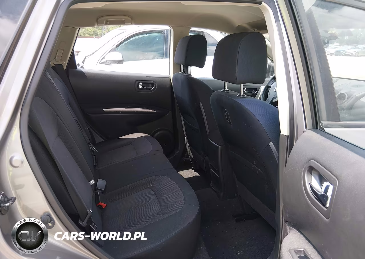 2013 Nissan Rogue S VIN:JN8AS5MV8DW665608 - 8