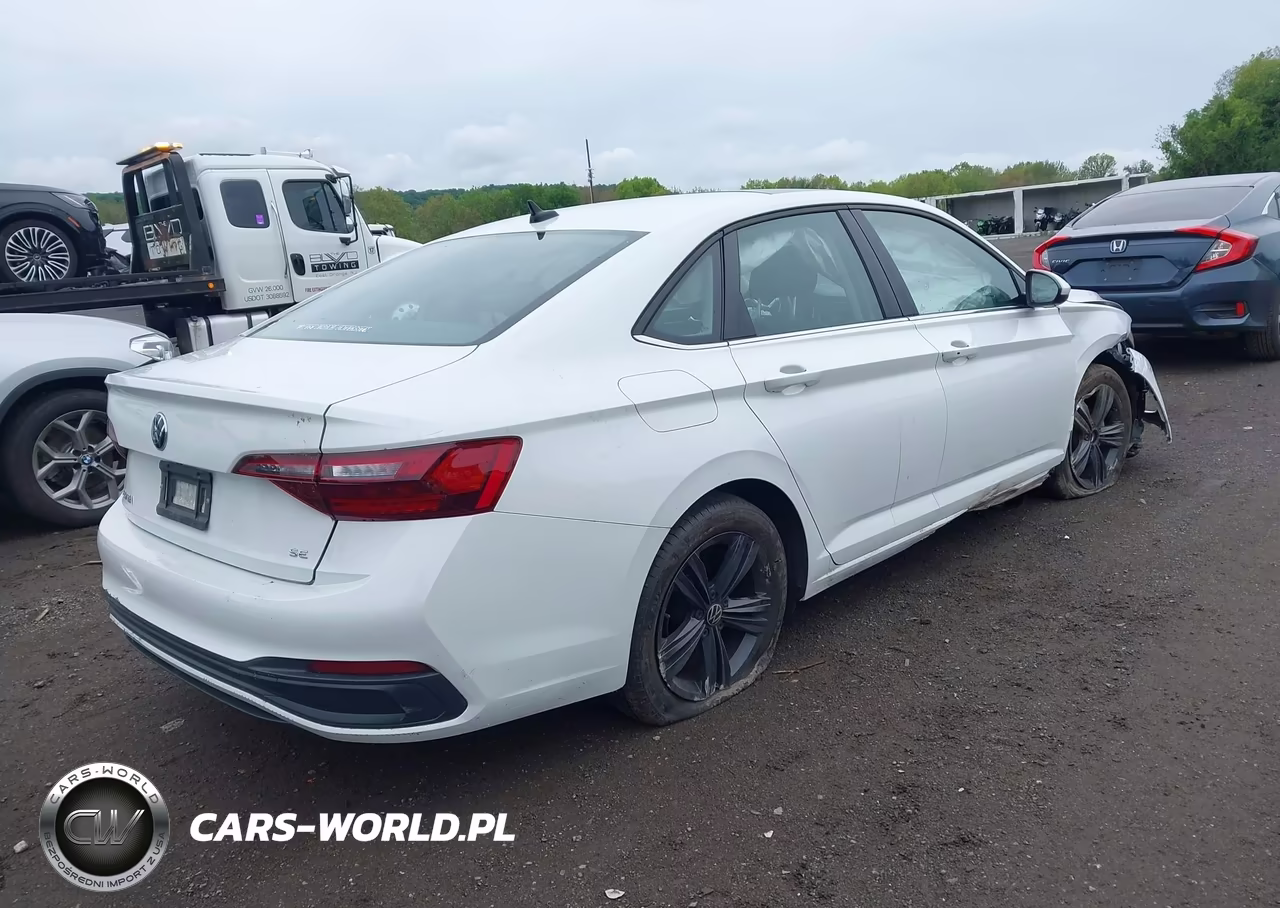 2024 Volkswagen Jetta 1.5T Se VIN:3VW7M7BU0RM102837 - 4