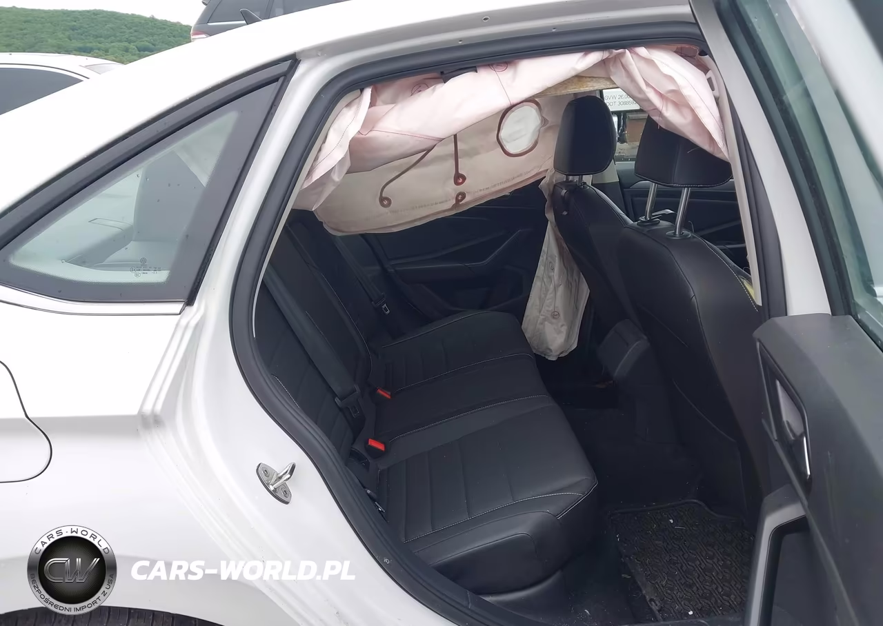 2024 Volkswagen Jetta 1.5T Se VIN:3VW7M7BU0RM102837 - 8