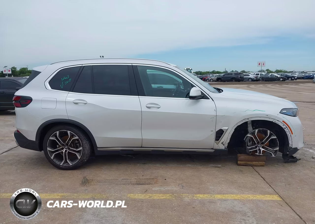 2024 BMW X5 xDrive40I VIN:5UX23EU01R9U02589 - 13