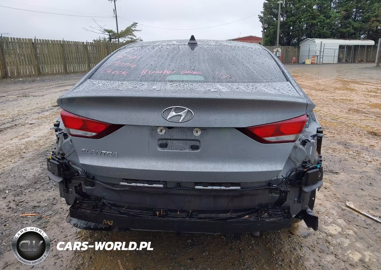 2018 Hyundai Elantra Sel VIN:5NPD84LF0JH296417 - 17