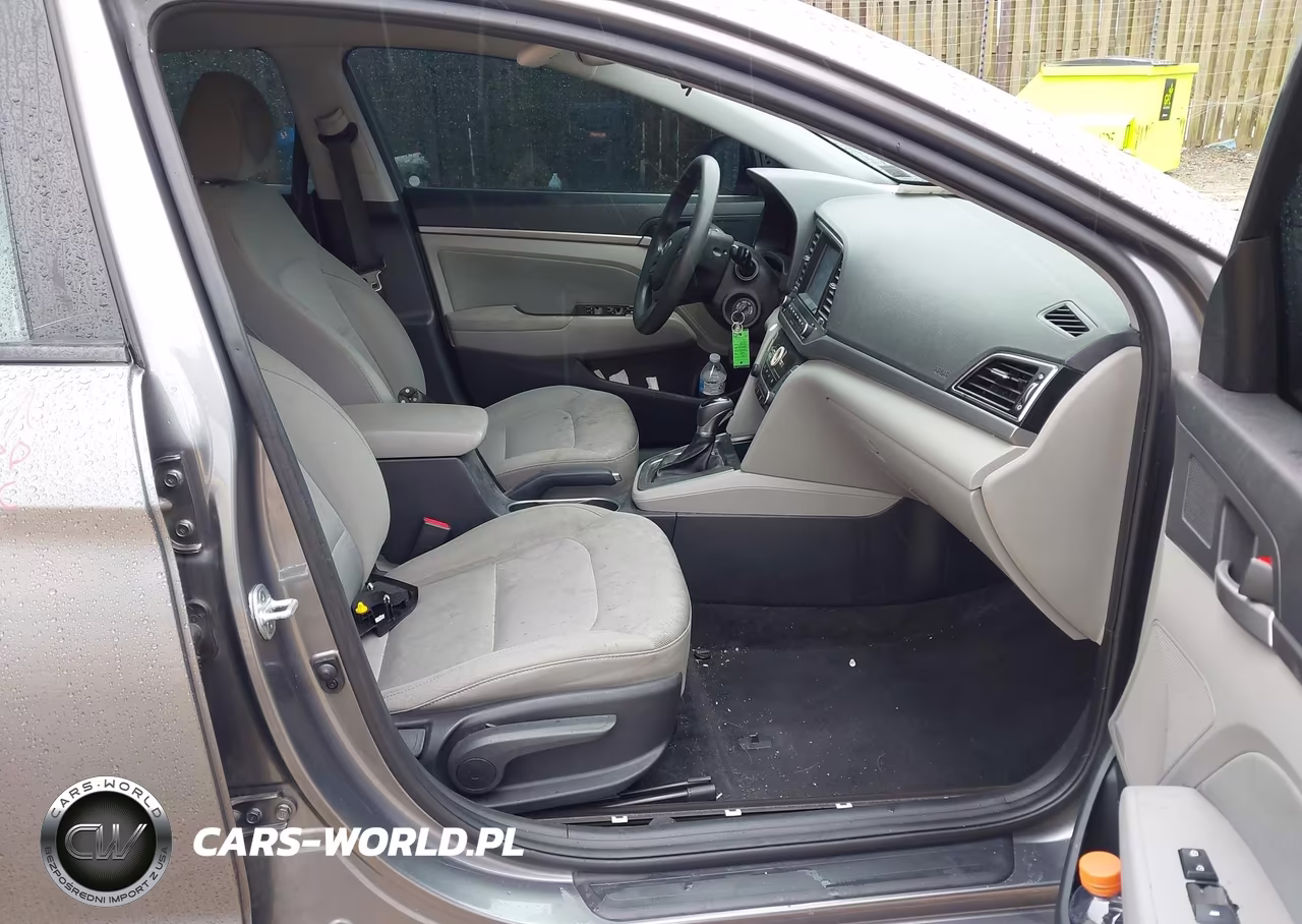 2018 Hyundai Elantra Sel VIN:5NPD84LF0JH296417 - 5