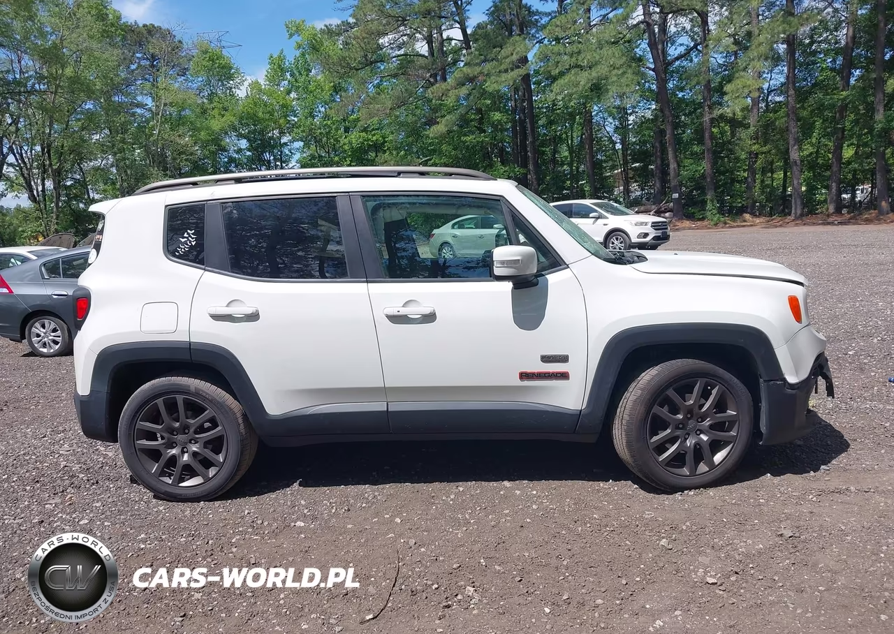 2016 Jeep Renegade 75Th Anniversary VIN:ZACCJABT5GPC96029 - 13