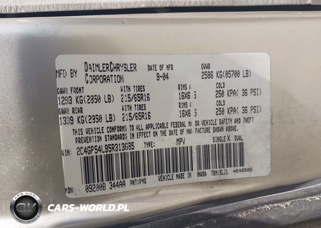 2005 Chrysler Town & Country Touring VIN:2C4GP54L95R313685 - 9