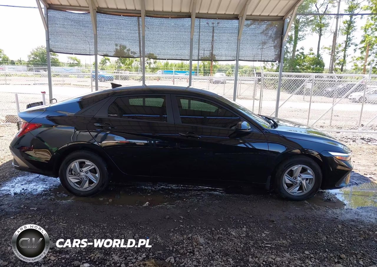 2025 Hyundai Elantra Se VIN:KMHLL4DG4SU009293 - 13