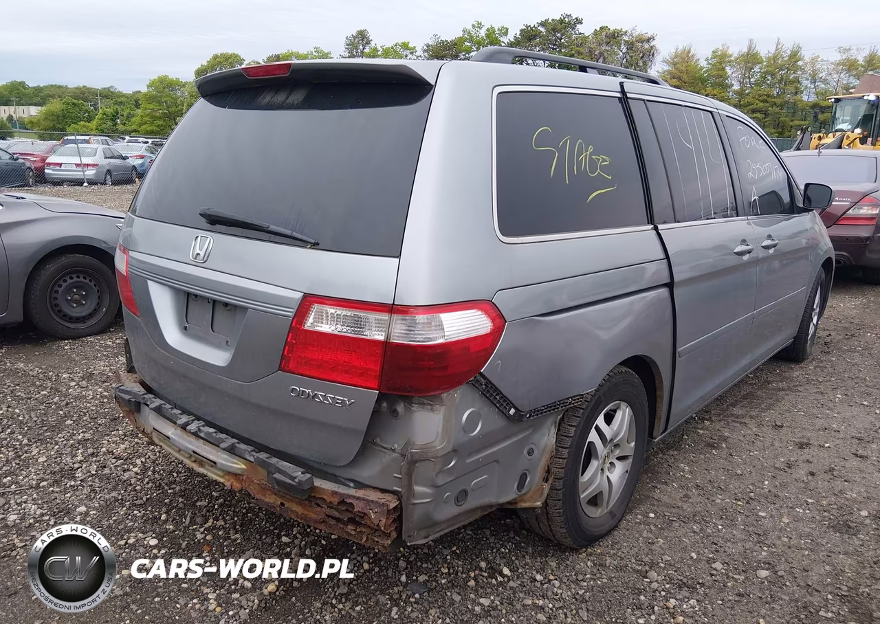 2005 Honda Odyssey Ex VIN:5FNRL38465B052894 - 4