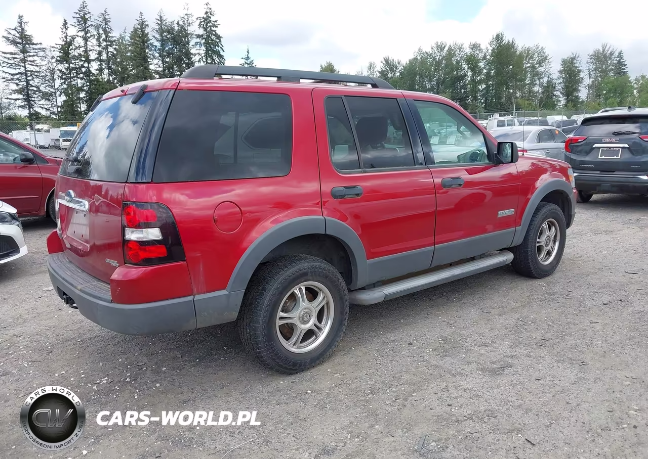 2006 Ford Explorer Xlt VIN:1FMEU73E06UB50634 - 4