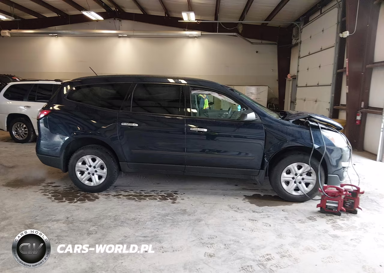 2015 Chevrolet Traverse Ls VIN:1GNKVFKD7FJ222526 - 13