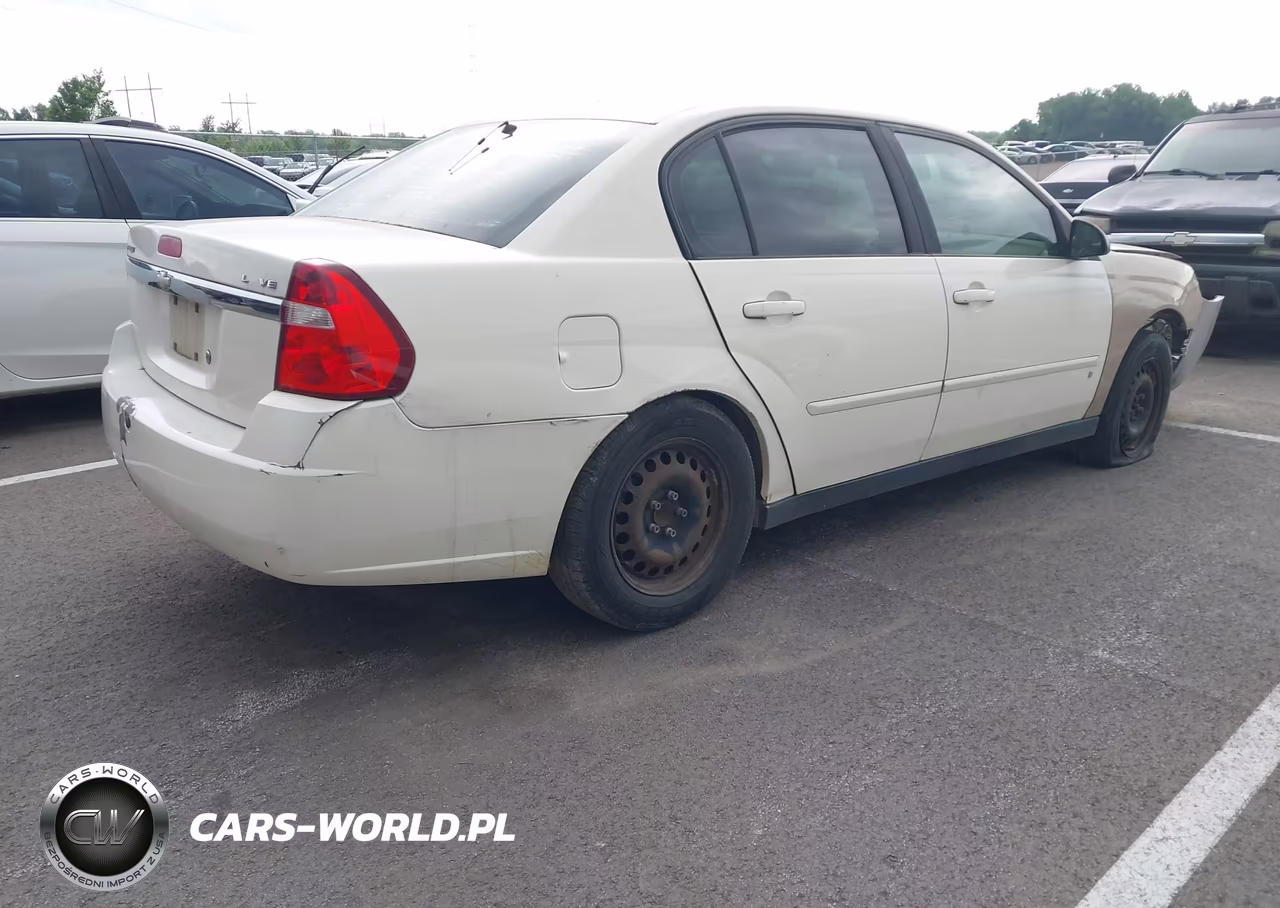 2007 Chevrolet Malibu Ls VIN:1G1ZS58N57F301412 - 4