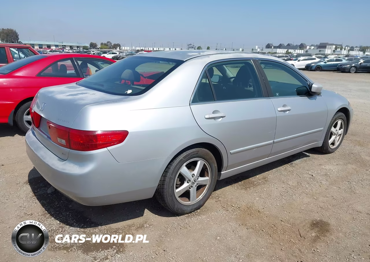 2005 Honda Accord 2.4 Ex VIN:JHMCM56765C003587 - 4