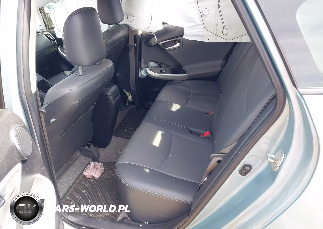 2015 Toyota Prius Four VIN:JTDKN3DU0F1915507 - 8