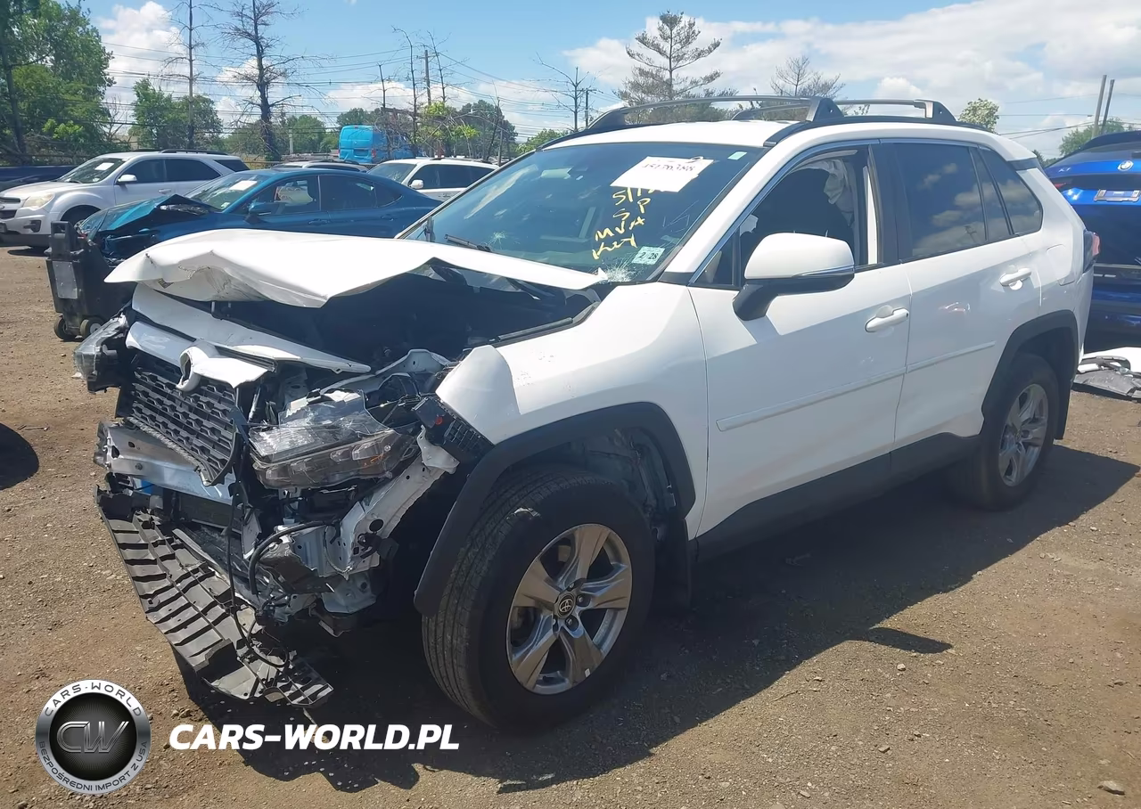 2023 Toyota Rav4 Xle VIN:2T3P1RFV5PC339444 - 2