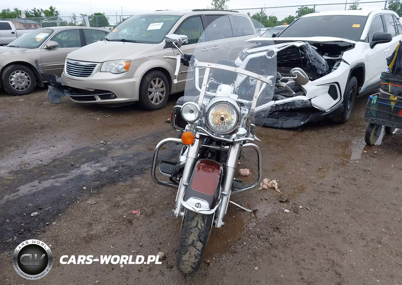 2011 Harley-Davidson Flhrc VIN:1HD1FRM13BB677785 - 5