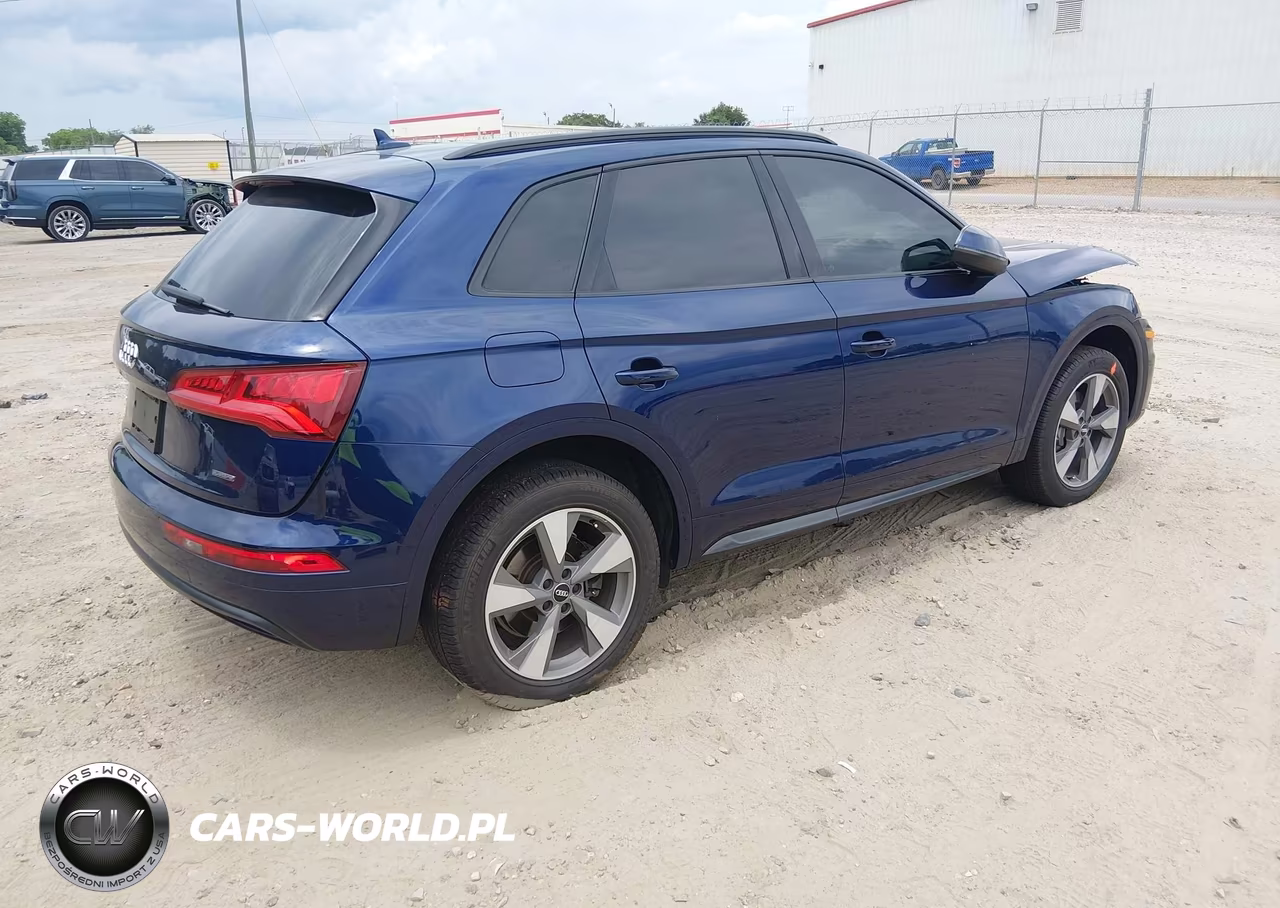 2020 Audi Q5 Premium 45 Tfsi Quattro S Tronic VIN:WA1ANAFY5L2101417 - 4