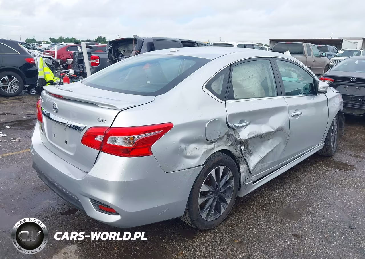 2016 Nissan Sentra Sr VIN:3N1AB7AP9GY338647 - 4
