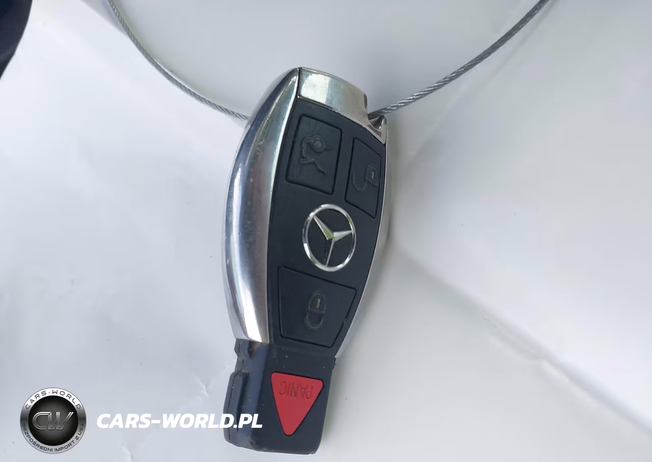 2012 Mercedes-Benz C 250 VIN:WDDGJ4HB9CF772979 - 11