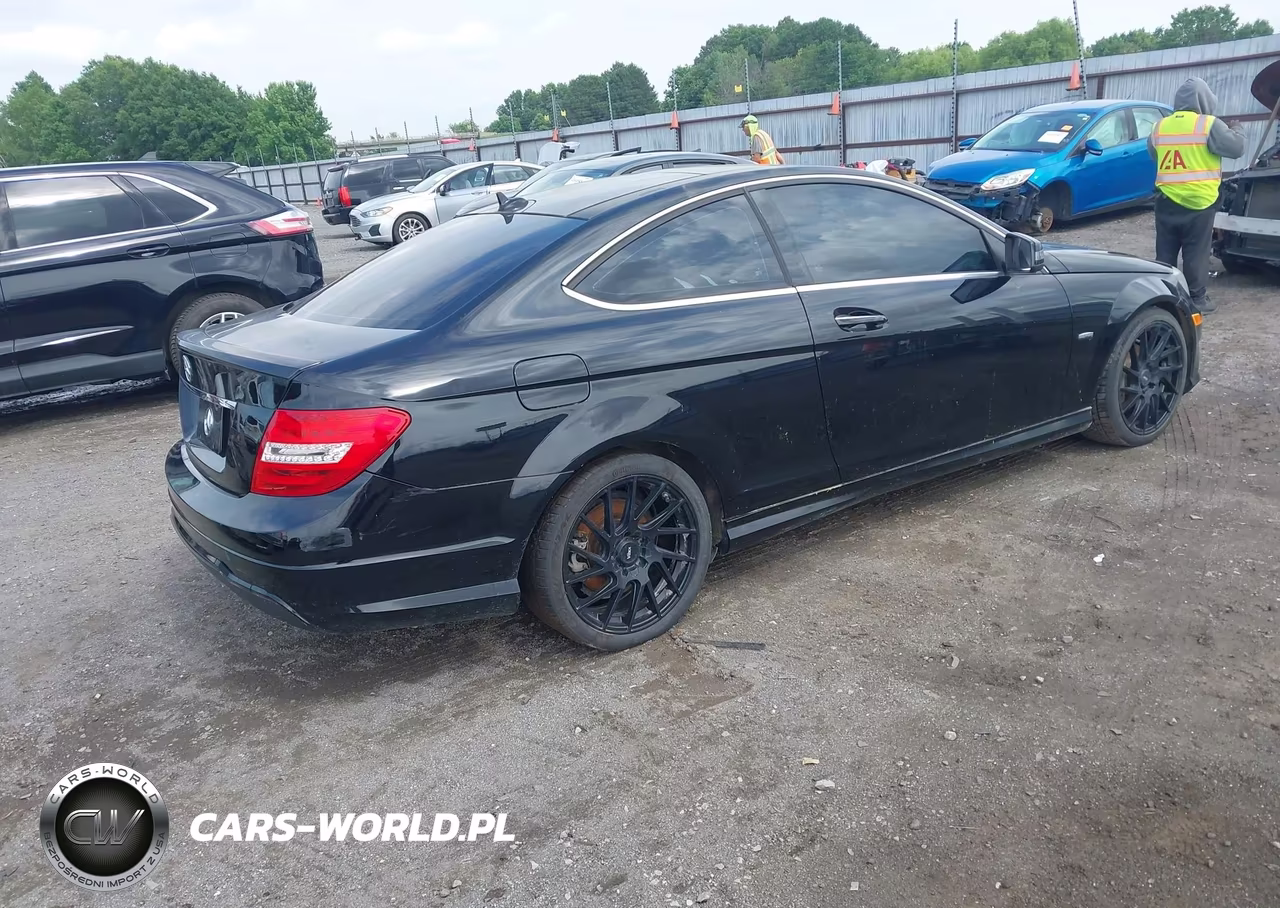 2012 Mercedes-Benz C 250 VIN:WDDGJ4HB9CF772979 - 4