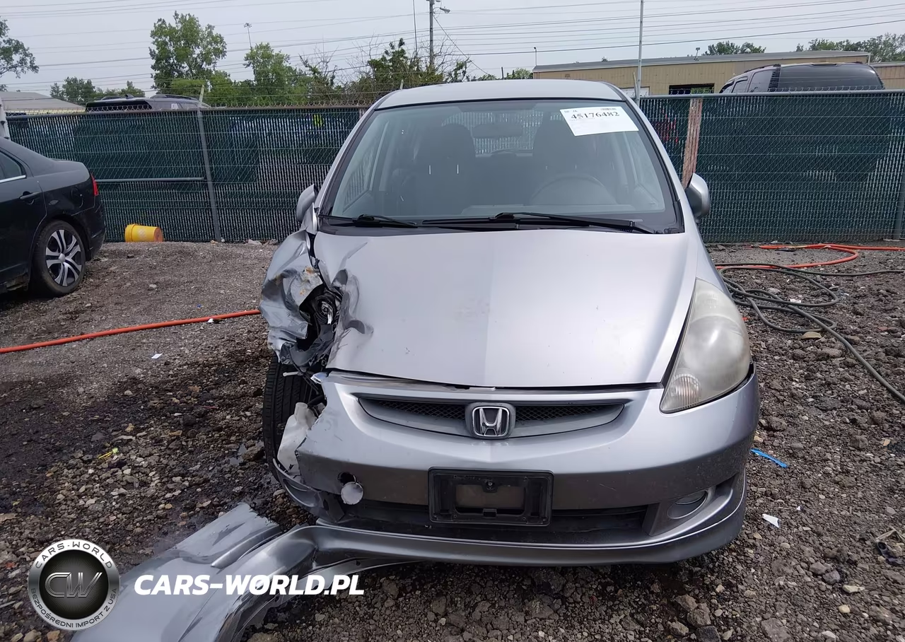 2008 Honda Fit Sport VIN:JHMGD38688S016555 - 12