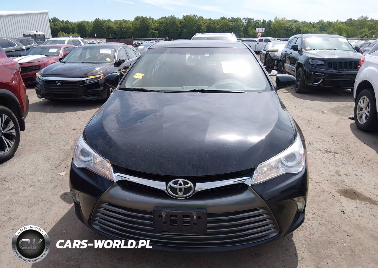 2017 Toyota Camry Le VIN:4T1BF1FK8HU709653 - 12