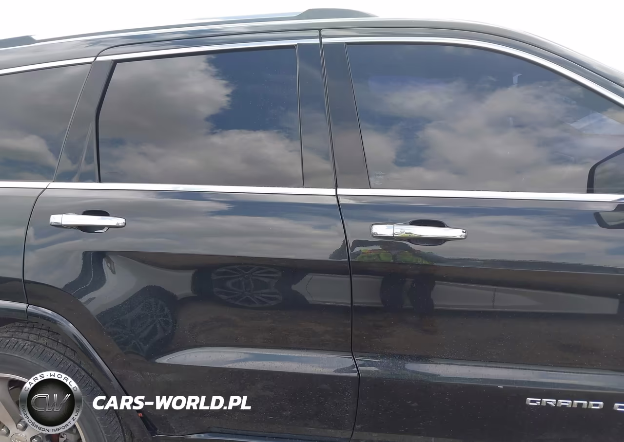 2016 Jeep Grand Cherokee Overland VIN:1C4RJECG5GC351876 - 13
