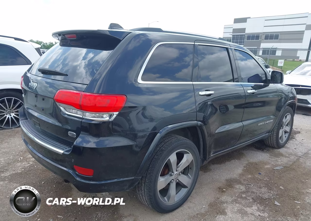 2016 Jeep Grand Cherokee Overland VIN:1C4RJECG5GC351876 - 4