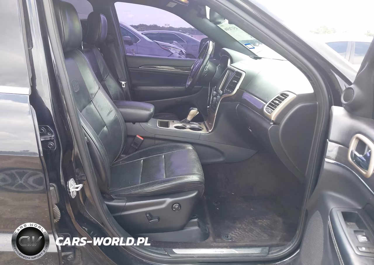 2016 Jeep Grand Cherokee Overland VIN:1C4RJECG5GC351876 - 5
