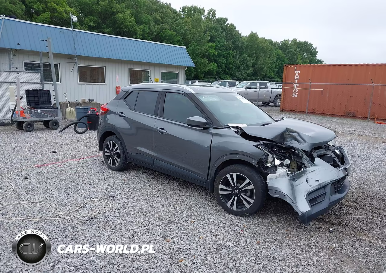 2018 Nissan Kicks Sv