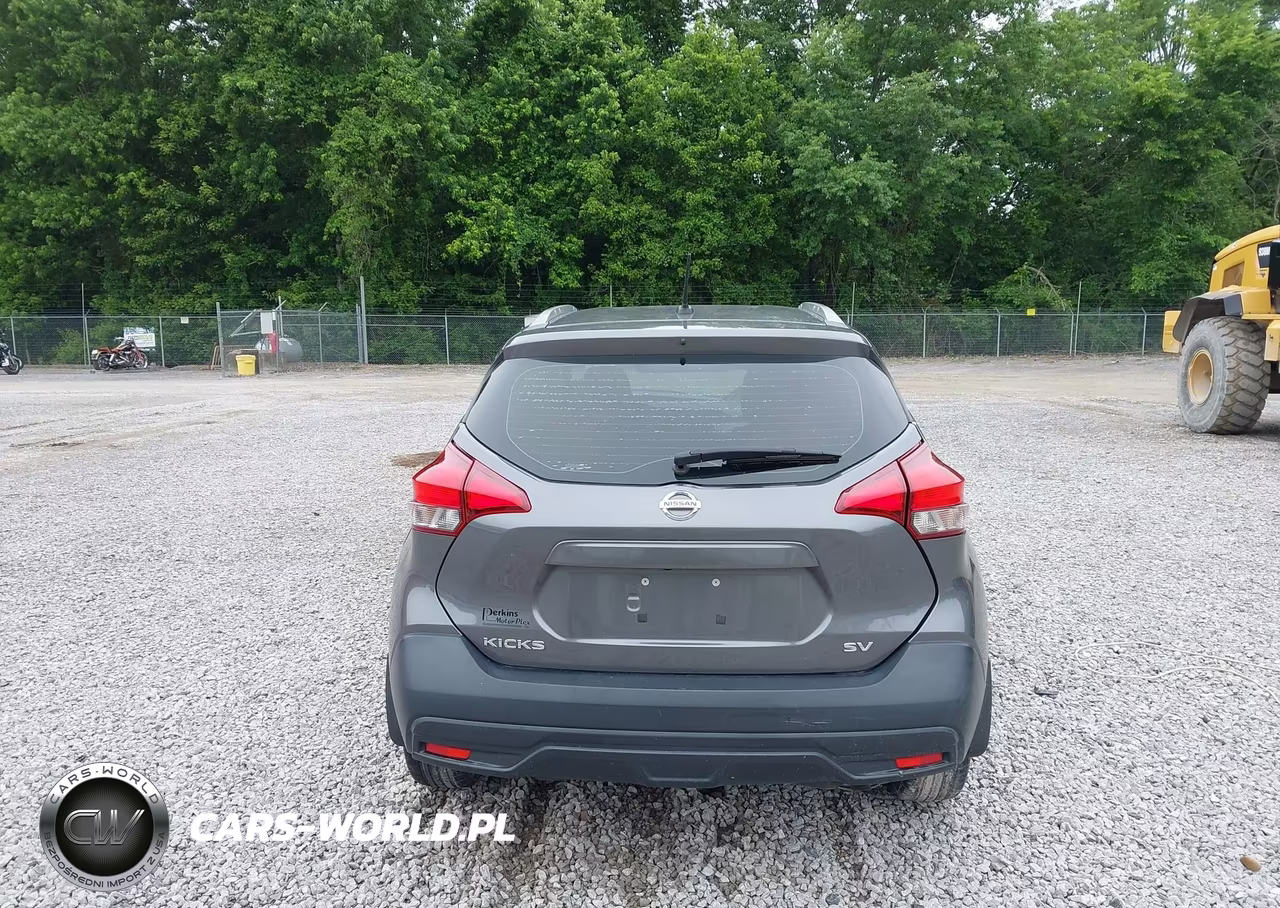 2018 Nissan Kicks Sv VIN:3N1CP5CU8JL512388 - 15