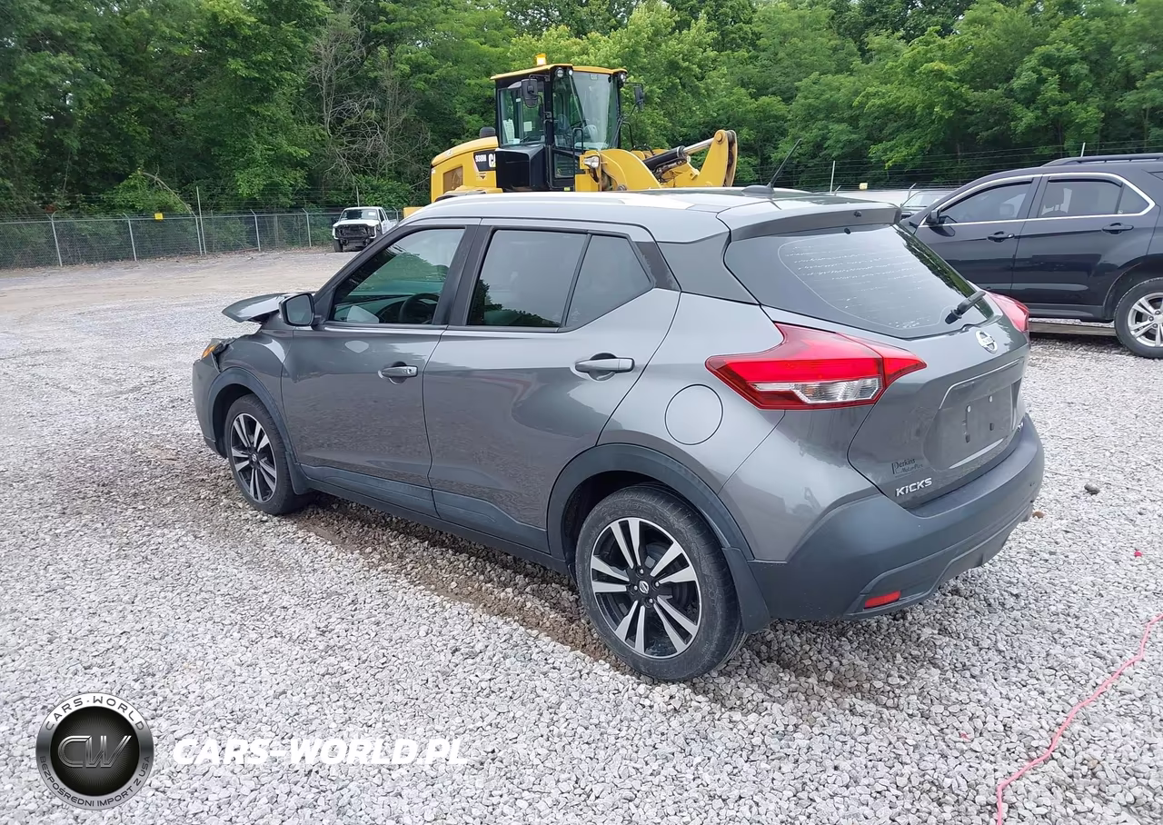 2018 Nissan Kicks Sv VIN:3N1CP5CU8JL512388 - 3