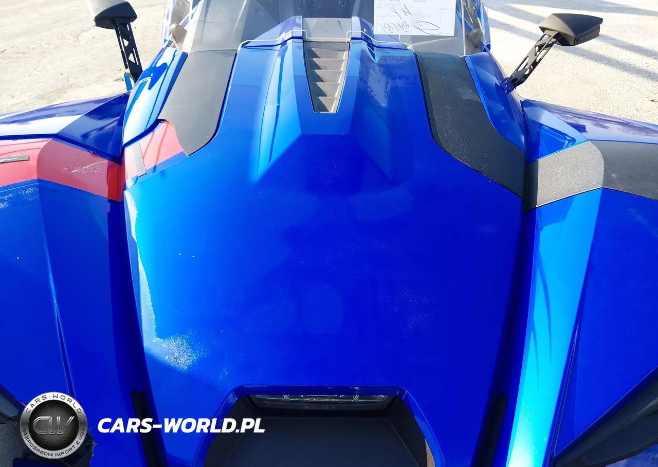 2021 Polaris Slingshot Sl VIN:57XAAPHD3M8144870 - 10