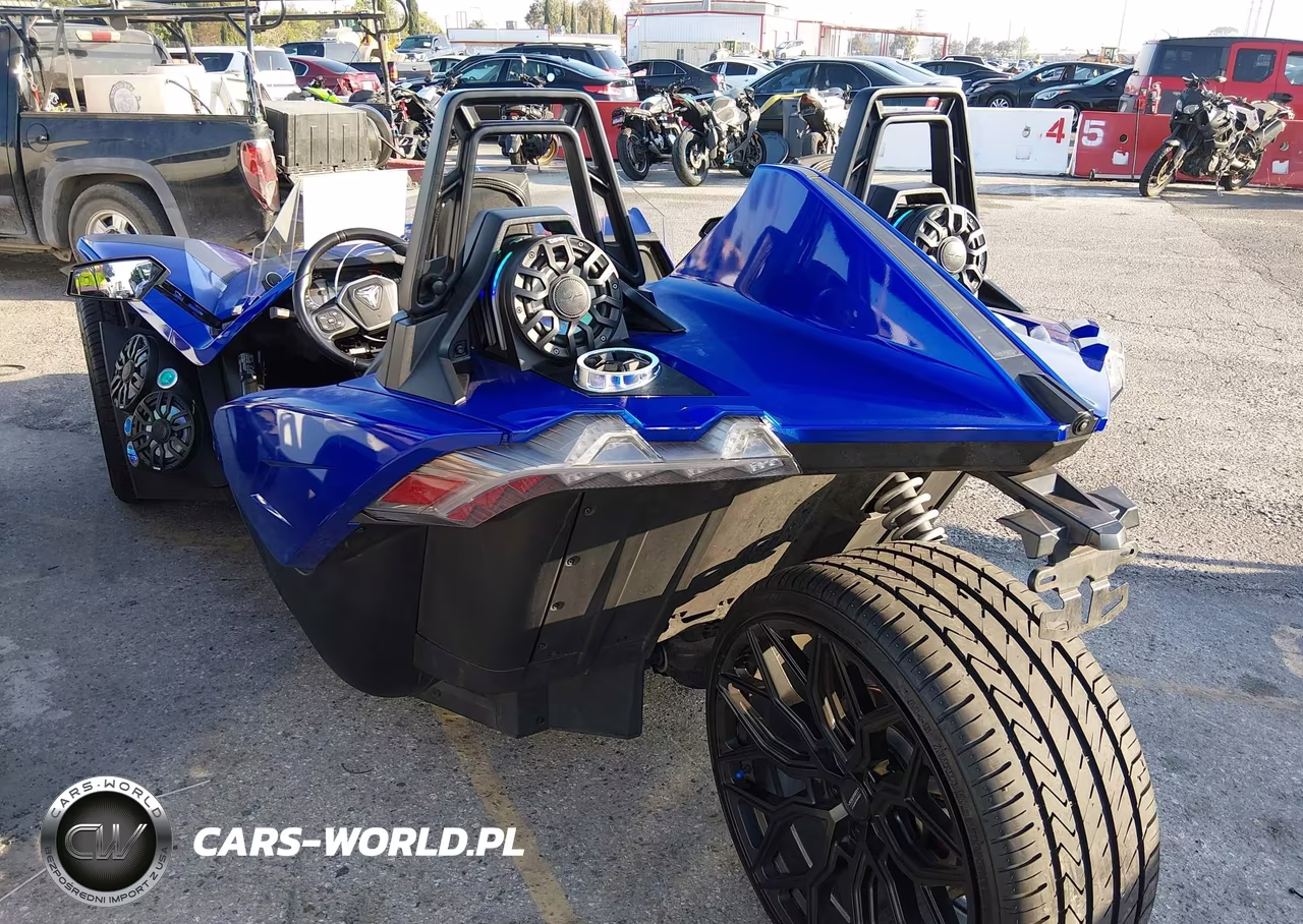 2021 Polaris Slingshot Sl VIN:57XAAPHD3M8144870 - 3