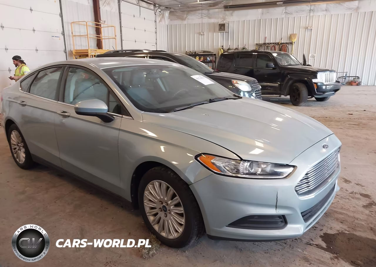 2014 Ford Fusion S Hybrid – zdjęcie 1 z 11