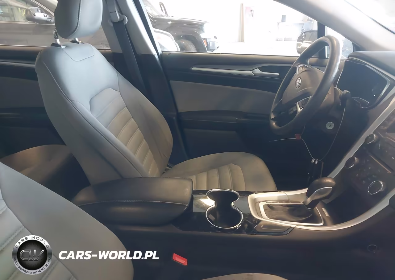 2014 Ford Fusion S Hybrid VIN:3FA6P0UU7ER267510 - 5