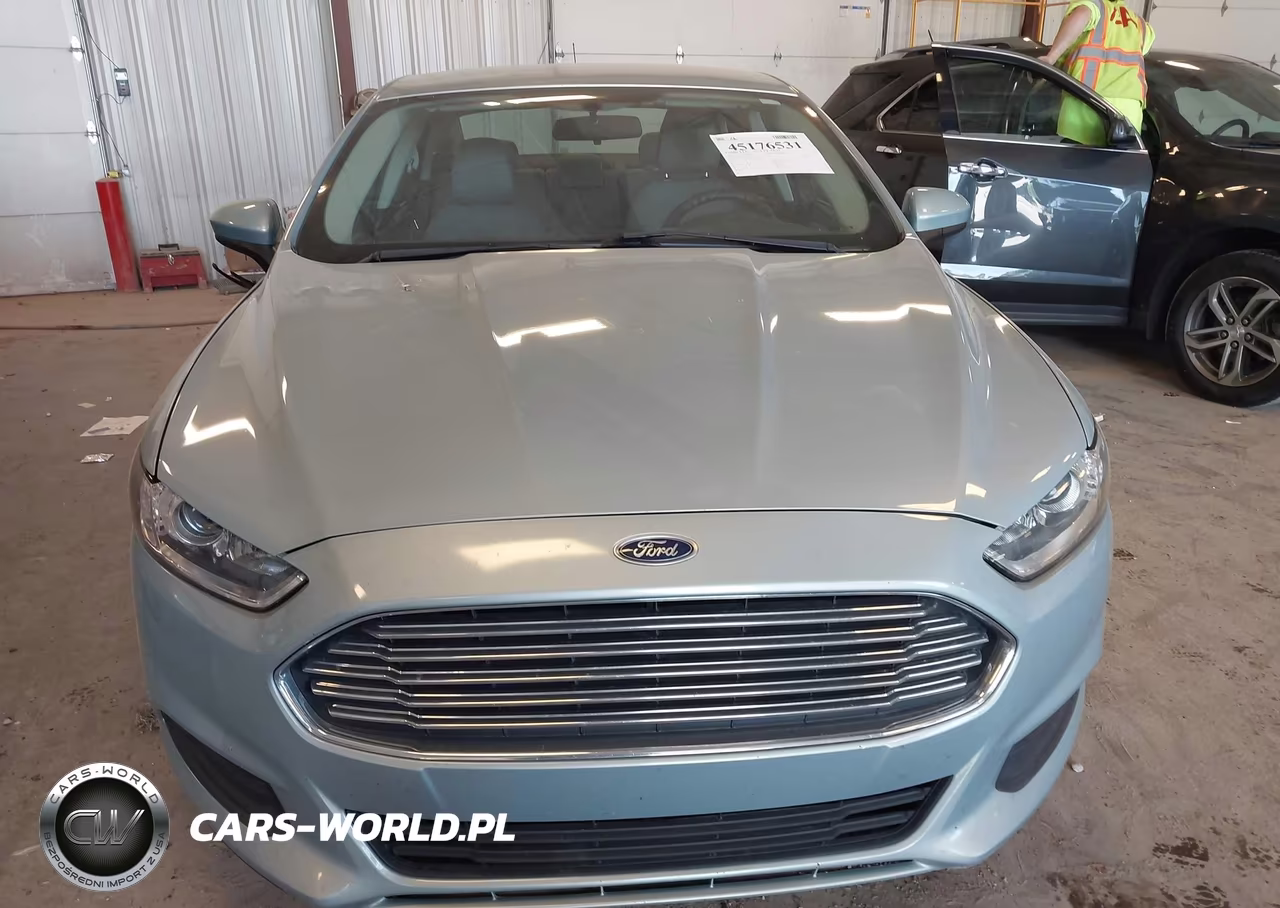 2014 Ford Fusion S Hybrid VIN:3FA6P0UU7ER267510 - 6