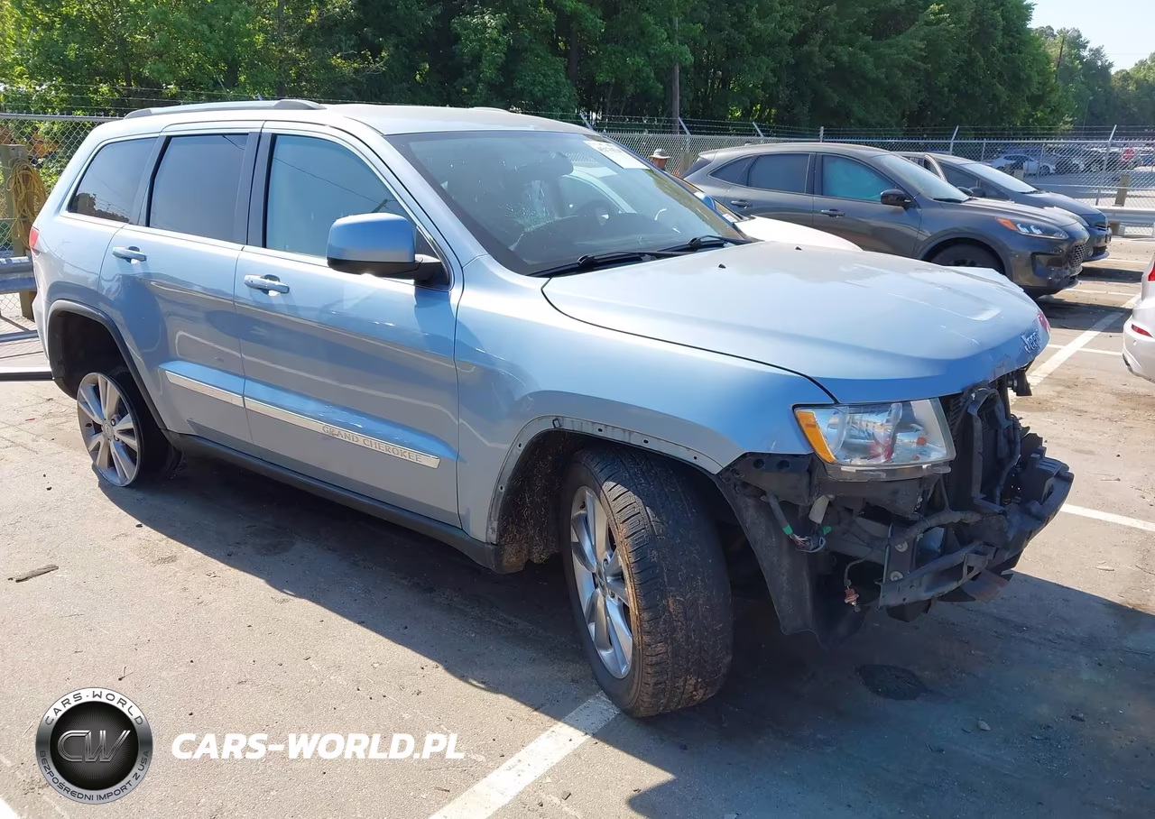 2013 Jeep Grand Cherokee Laredo – zdjęcie 1 z 16
